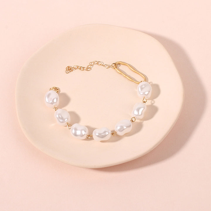 Baroque irregular pearl bracelet