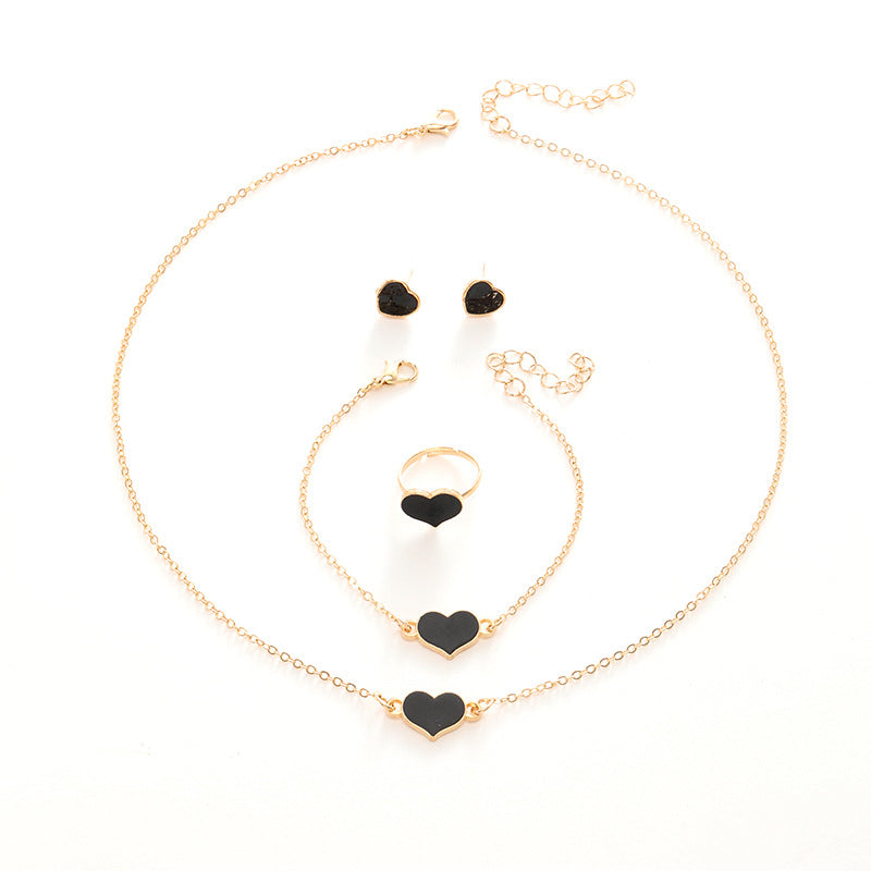 Simple Love Jewelry Women's Fashion Necklace Suit